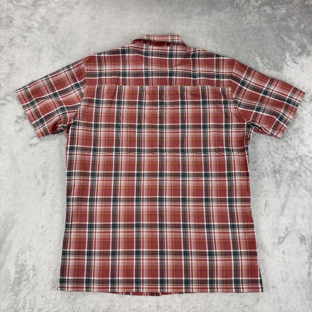 KUHL Mountain Grown Eluxur Mens Lightweight Red Plaid Short Sleeve Button Shirt - Picture 3 of 8